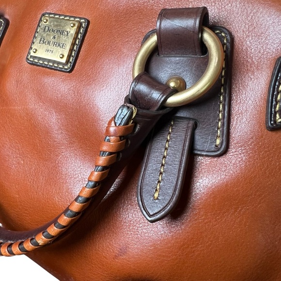 Dooney & Bourke Florentine Toledo Medium Mail Bag Satchel Chestnut Brown Leather - Picture 3 of 16